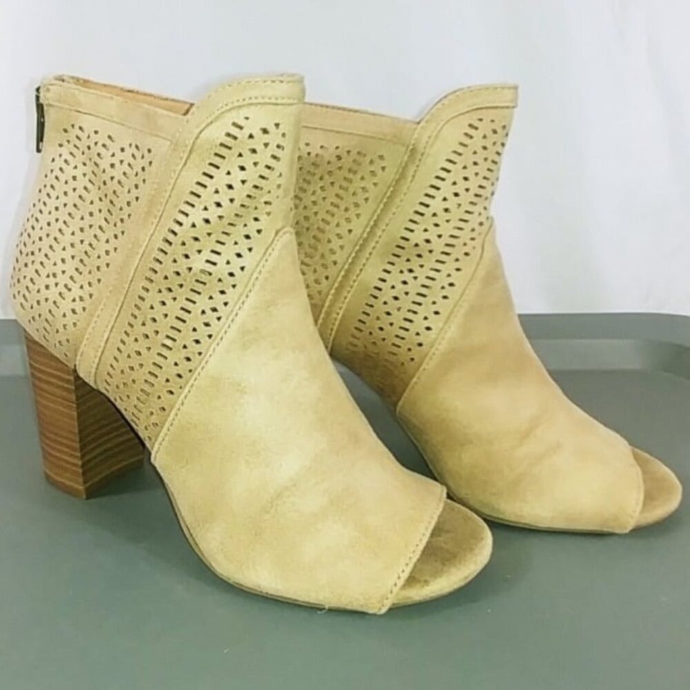 American Eagle Women's Tan Cone Heel Weave Zippered Booties Shoes Size 7
